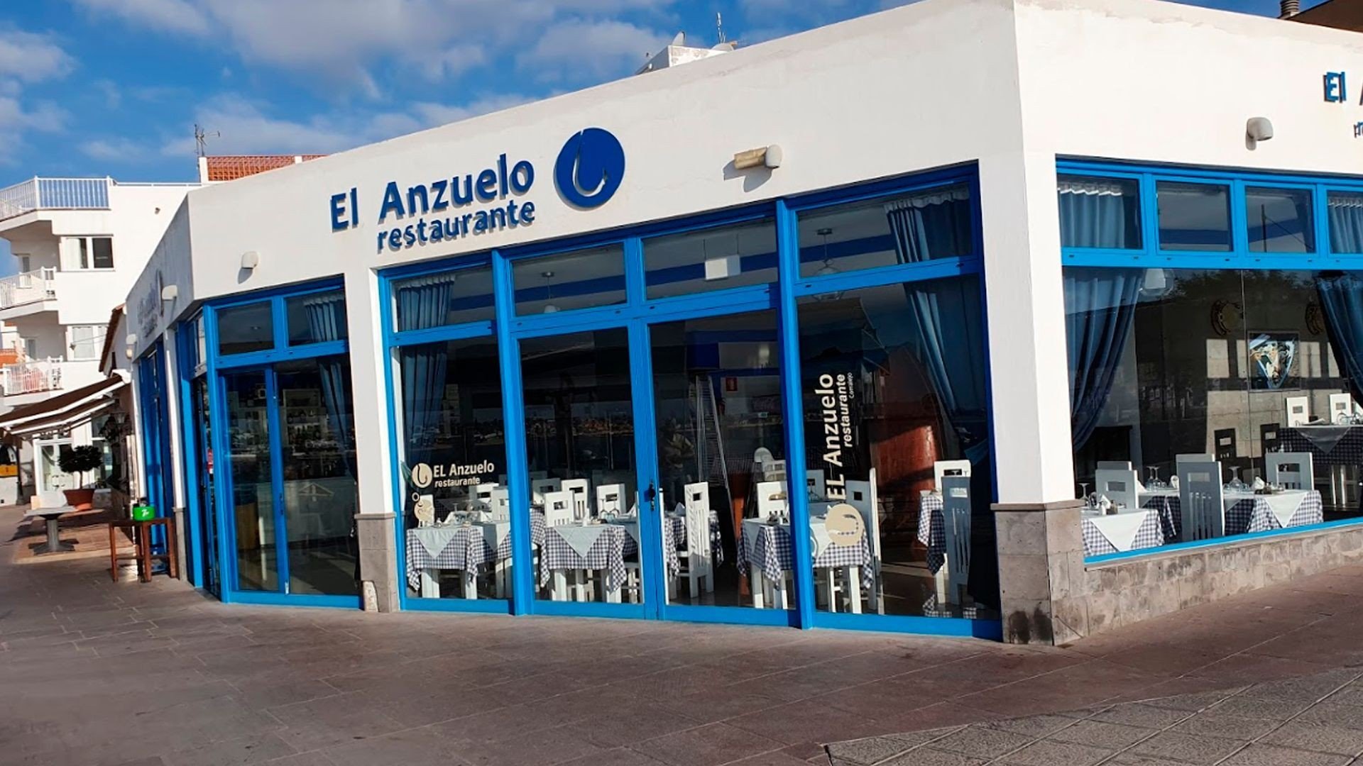 El Anzuelo, ristorante a Corralejo · porto