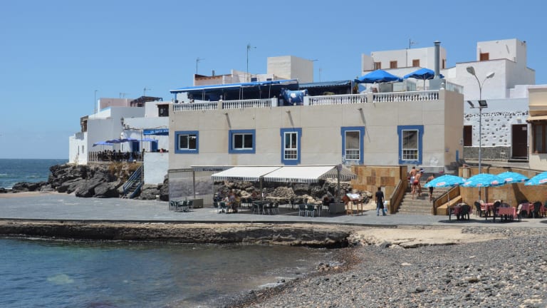 La Vaca Azul, ristorante a El Cotillo · porto vecchio
